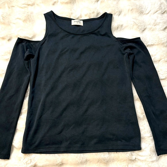 Everly Cold Shoulder Long Sleeve Blouse - Picture 1 of 7